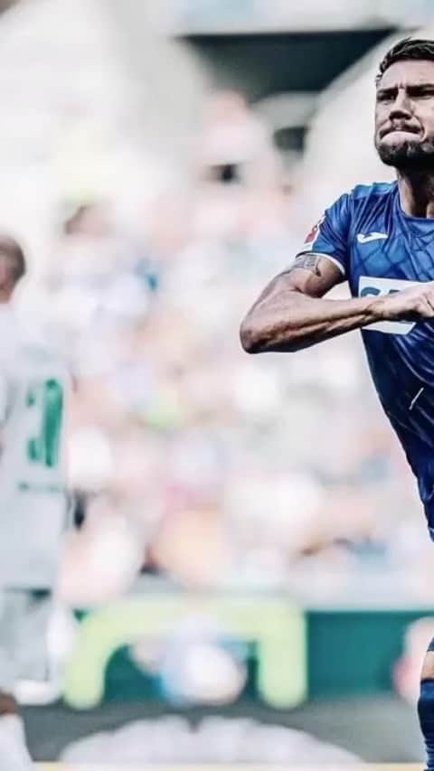 エルミン・ビチャクチッチのインスタグラム：「What a finish of the season: @europaleague ☑️ 150. @bundesliga_en Games ☑️ #allpraisestothemosthigh #striveforgreatness #highlights #believeinyourself #allthewayup #godisgreat #thatway」