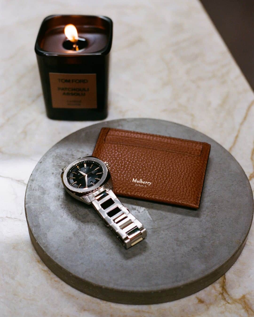 MR PORTERのインスタグラム：「We're making a case for a curated nightstand. What's on yours?」