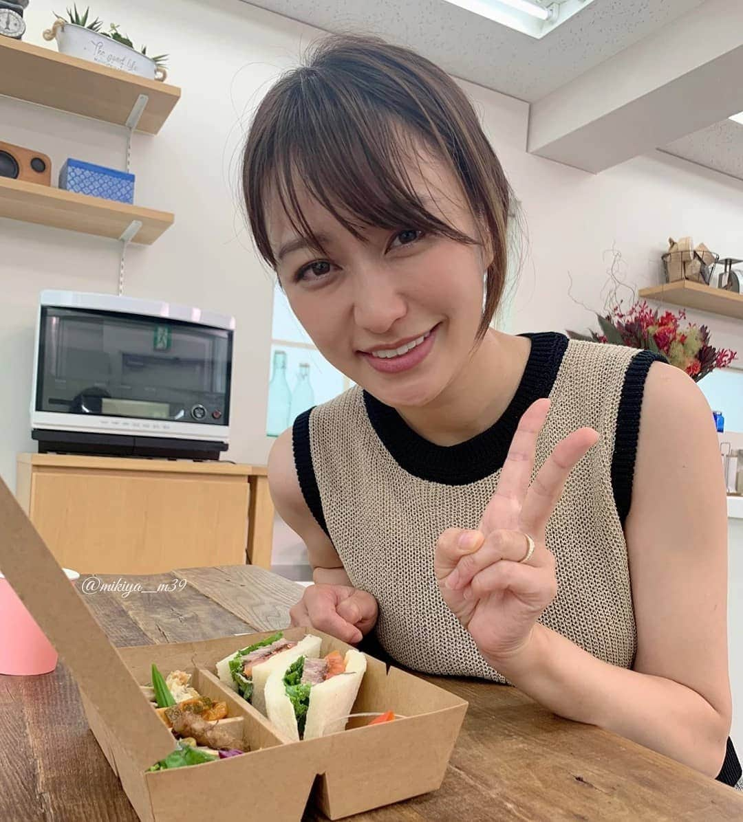 女子アナ好きみっきーさんのインスタグラム写真 - (女子アナ好きみっきーInstagram)「枡田絵理奈ちゃん❤️ . #枡田絵理奈 #マスパン #アナウンサー #フリーアナ #かわいい #美女 #ナイスバディ #2008年組 #堂林翔太 #erinamasuda #kawaii #cute #pretty #beautiful」6月30日 12時33分 - mikiya_m39