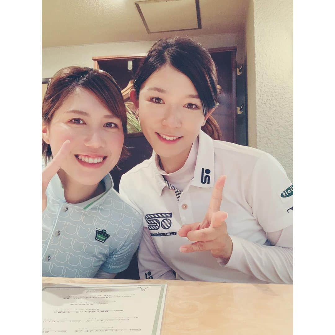 綾田紘子さんのインスタグラム写真 - (綾田紘子Instagram)「‪告知です💕‬ . ‪7/6(月)BS朝日にて‬ ‪女子ゴルフペアマッチ選手権‬ ‪シーズン2 1回戦‬ . ‪が放送されます😊‬ ‪植田&綾田(緑チーム)vs 夫馬&鈴木(赤チーム)‬ ‪の9Hによる対戦の様子が放送されますのでぜひ見てください！！✨‬ ‪よろしくお願い致します🤲‬ . 最近やたら一緒にいる2人のチームワークやいかに…？！？！ . #bs朝日 #ペアマッチゴルフ選手権 #植田綾田 #チーム法政 #チーム緑」6月30日 12時59分 - roco_0816