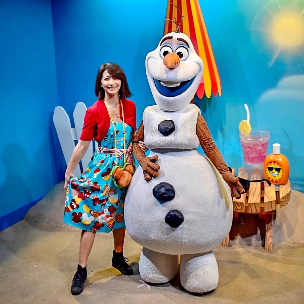 矢部あやのインスタグラム：「201905 WDW 2day 夏が大好きなオラフと♡ ・  #waltdisneyworld #WDW #WDW2019 #disneyshollywoodstudios #DHS #DHS2019 #charactergreeting #olaf」