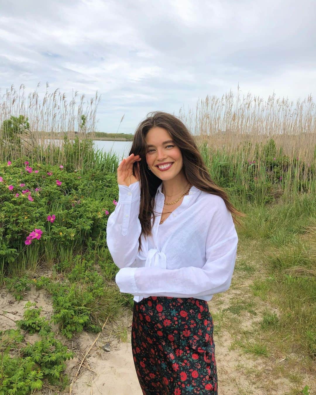 エミリー・DiDonatoのインスタグラム：「Afternoon beach walks ❤️ 💞」