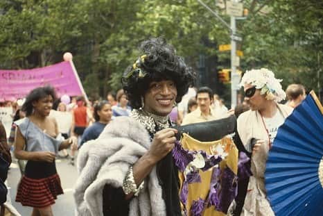 メーガン・トレイナーさんのインスタグラム写真 - (メーガン・トレイナーInstagram)「🏳️‍🌈 IT’S BEEN 51 YEARS SINCE THE STONEWALL RIOT!!!!! 🏳️‍🌈And thank god for the black trans women who helped lead this movement back in 1969 so we can be where we are today!!! We are celebrating love and continuing the fight for equality. Let’s celebrate and acknowledge those that have fought so hard before us and continue to fight! We will never have true equality until we are all equal! ALL MY LOVE AND ENDLESS SUPPORT TO THE LGBTQIA+ COMMUNITY!!! Love is love and I LOVE you all!!! ❤️🧡💛💚💙💜💖」6月30日 6時36分 - meghantrainor