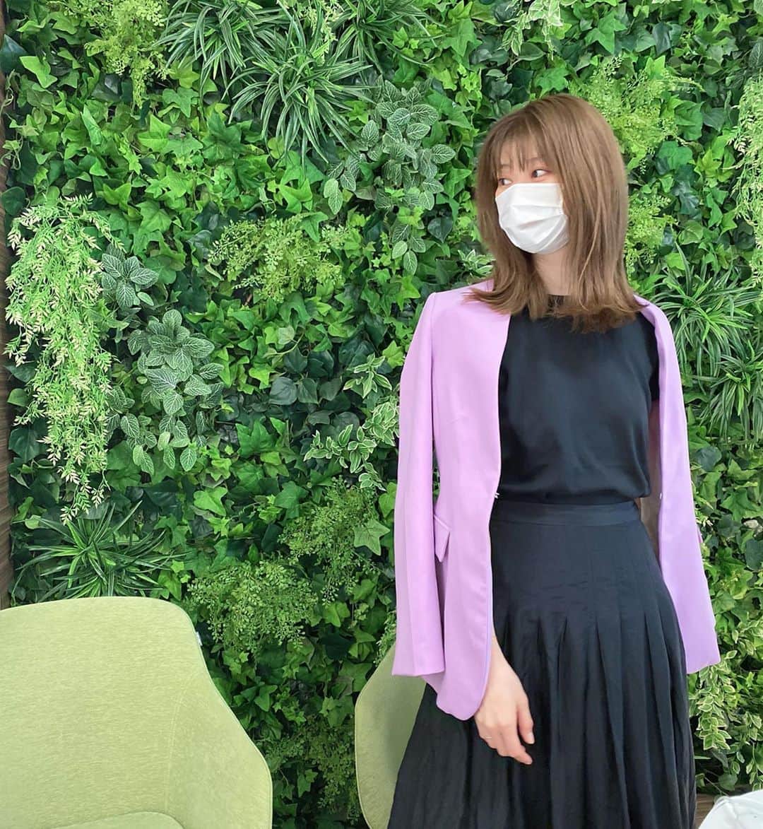 のインスタグラム：「打ち合わせ💫  #えれな」