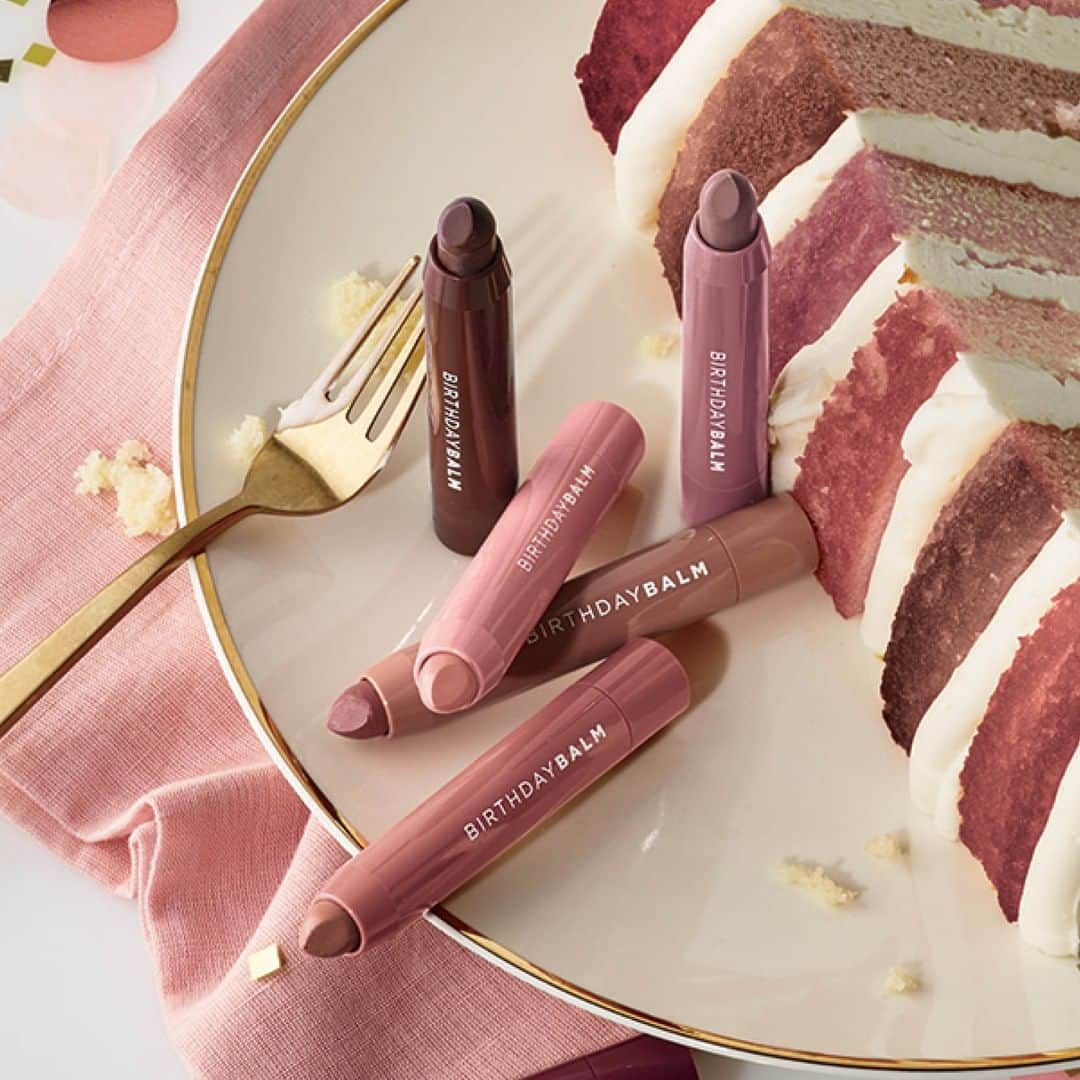 のインスタグラム：「Need something to #celebrate? Birthday Balm is enriched with non-GMO shea butter and free from mineral oil, parabens, phthalates and gluten!」