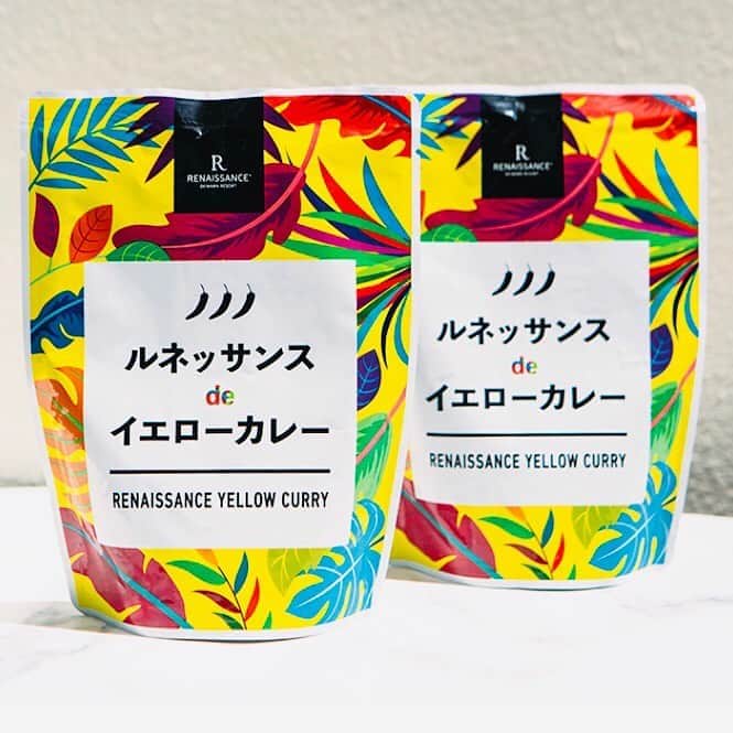 【公式】ルネッサンスリゾートオキナワのインスタグラム：「【ルネッサンス de イエローカレー】﻿ ﻿ セイルフィッシュカフェで人気のイエローカレーが、レトルトパックになって登場。ホテルの味をご家庭でもお楽しみください。﻿ ﻿ ◼︎ショップ﻿ マーケットプラザ﻿ ﻿ ◼︎料金﻿ ￥500（税別）﻿ ﻿ ﻿ #イエローカレー﻿ #沖縄﻿ #リゾート﻿ #ホテル﻿ #ルネッサンスリゾートオキナワ﻿ #okinawa﻿ #resort﻿ #hotel﻿ #renaissanceokinawaresort﻿ #renhotels」