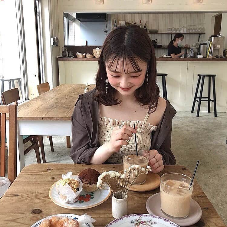 新田湖子さんのインスタグラム写真 - (新田湖子Instagram)「. 結構前だけど..  幸せすぎた ☕️♡   #カフェ巡り #東京カフェ #蔵前カフェ」6月30日 21時42分 - coconitta0809