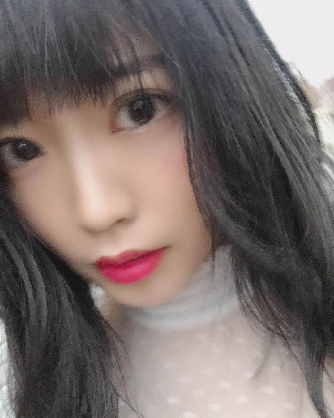 EON（梶野恵園）のインスタグラム：「﻿ ﻿ 染めた﻿ 切った﻿ 塗った﻿ ﻿ ﻿ の美容デイでした！でした！﻿ ﻿ ﻿ ﻿ 明日ネイルは載せまする﻿」