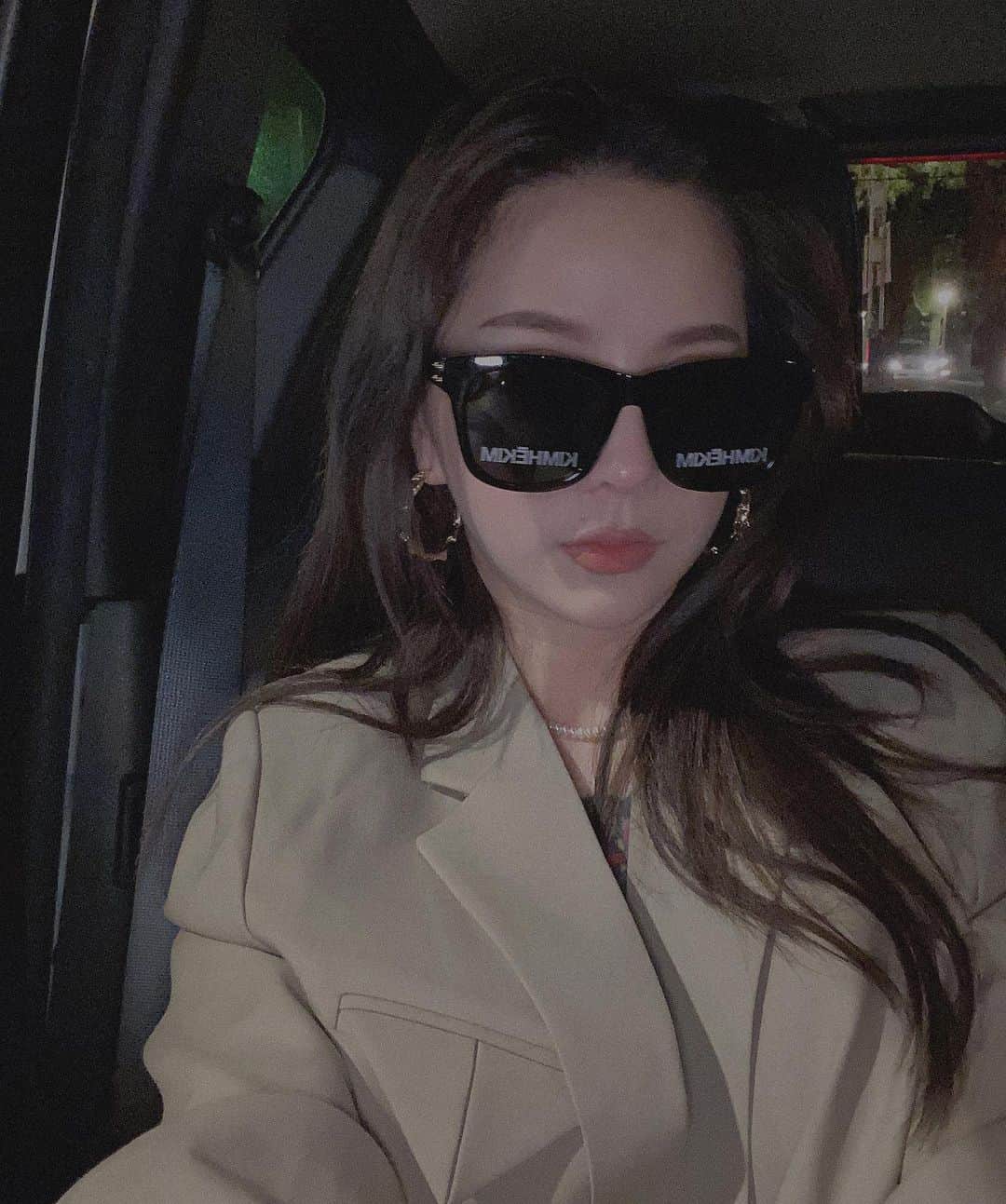 Abby Chenのインスタグラム：「😎」