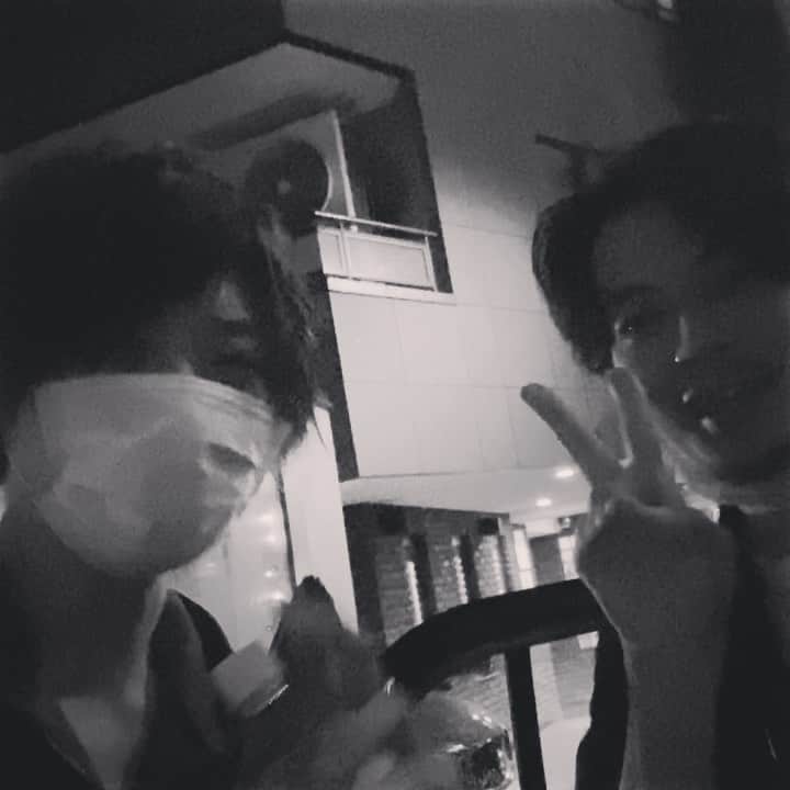 前田裕二のインスタグラム：「盟友に会った！コロナぶり💁‍♂️  嬉しい！楽しい！しか出てこないのは、久しぶりに会えた嬉しさに加えて、やっぱり、本気で命燃やしてる感が共鳴するからだな🤔こんな日常にまた触れられることに、本当に感謝だな😢  とるなら絶対に世界だ。」