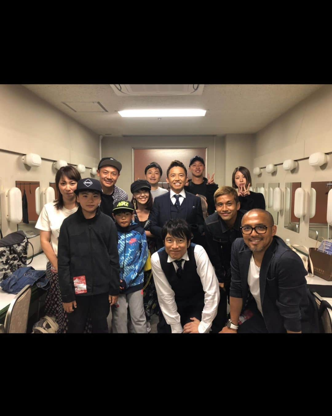 小野伸二さんのインスタグラム写真 - (小野伸二Instagram)「ウカスカジーの大冒険😊  またLive観に行きたいなぁ😎  #ウカスカジー  #live  #楽しみ」6月30日 15時02分 - shinjiono7