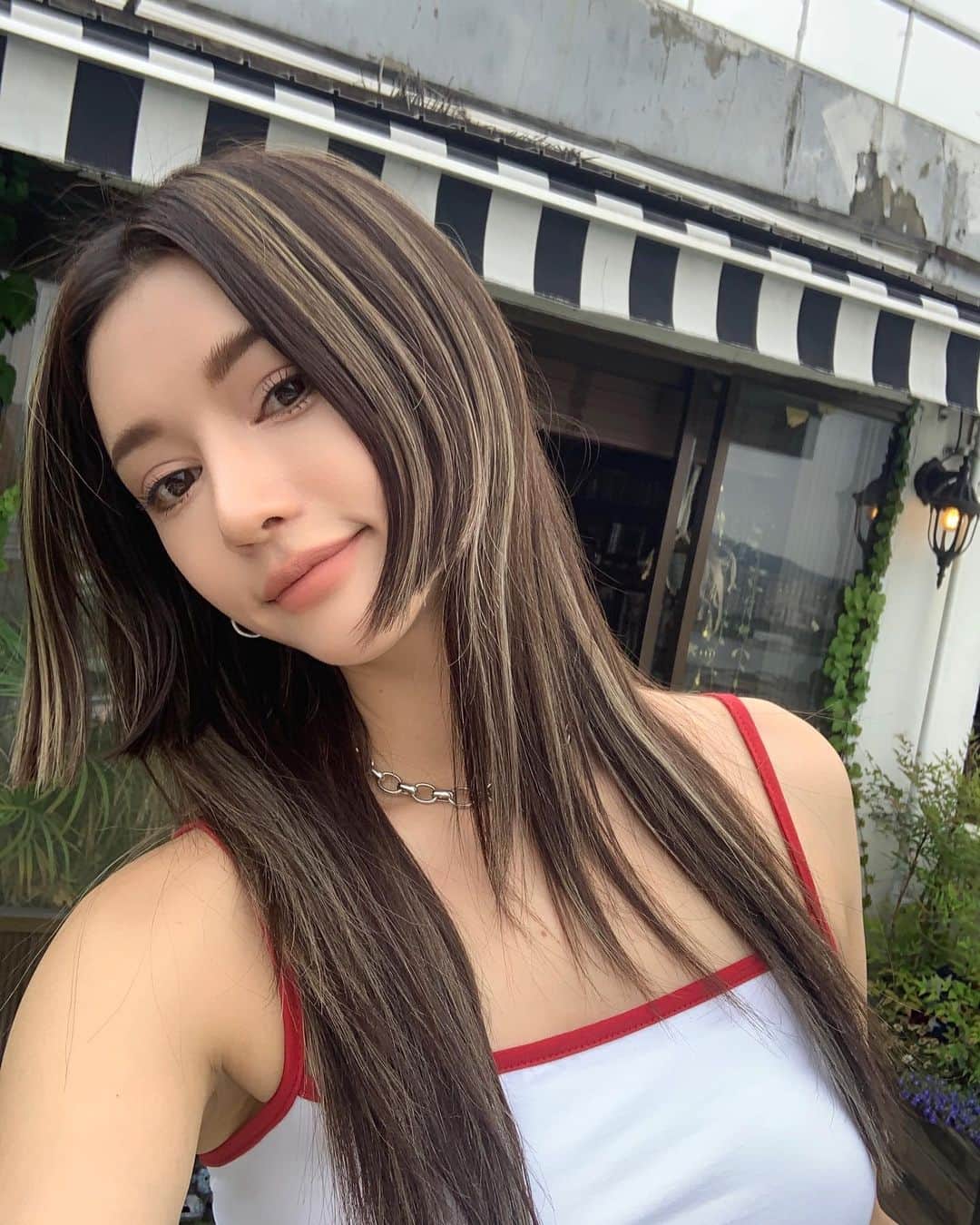 のインスタグラム：「여기진쨔 너무 좋음둥🌿🟢」