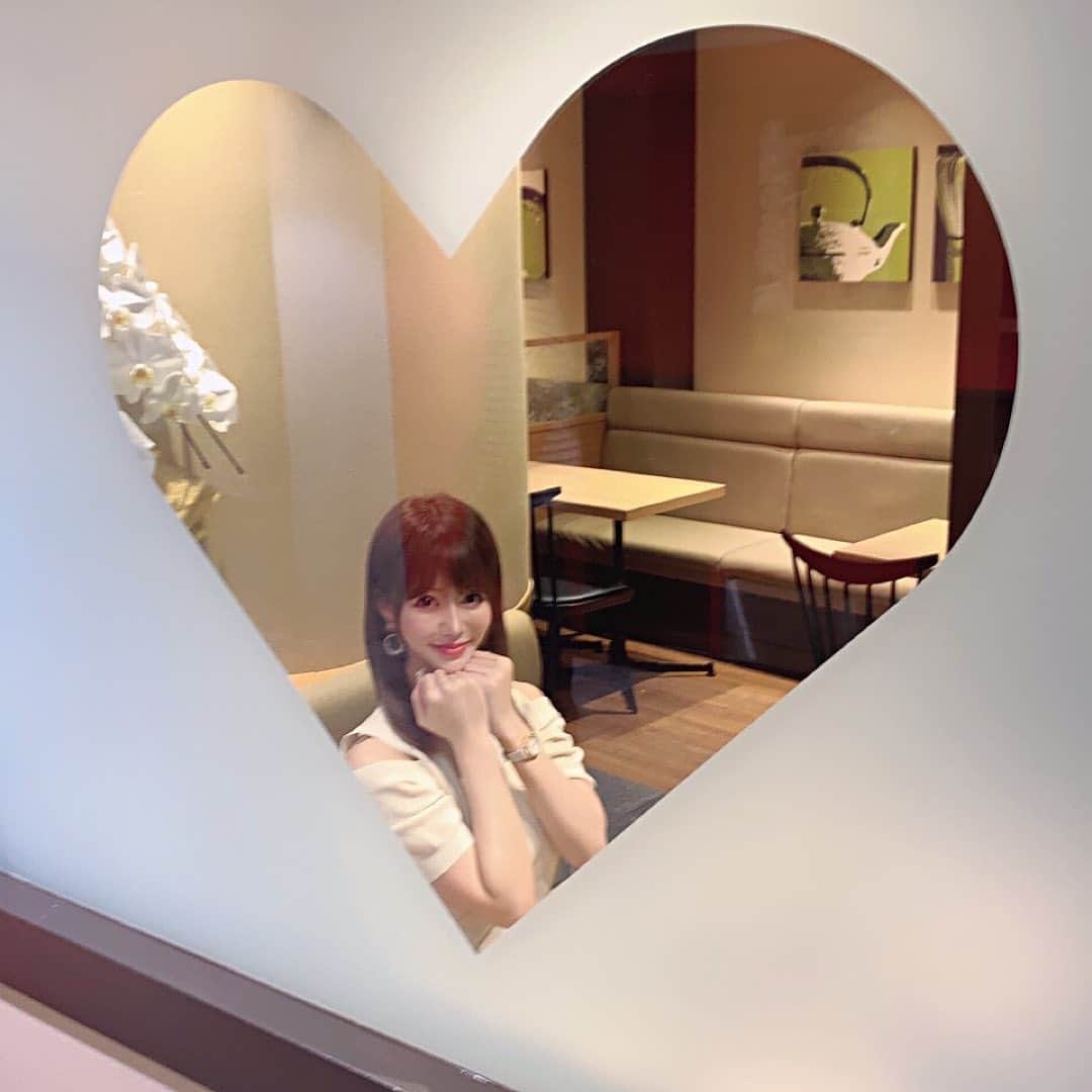 愛沢わかなのグルメインスタ