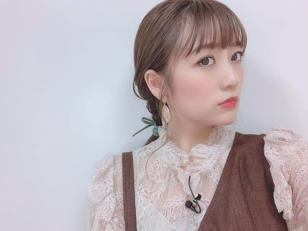 高橋みなみさんのインスタグラム写真 - (高橋みなみInstagram)「明日７月１日放送の フジテレビ「ホンマでっか！？TV」に出演します✨ 県民人生相談「八王子市民」！！ 八王子会ー😚✨✨ 嬉しいー！収録楽しすぎました笑  21時〜22時48分の放送です！ ぜひご覧ください🥺  #ホンマでっかtv  #フジテレビ #tv #八王子会 #八王子  衣装👗 ＠lily_brown_official アクセサリー　 ＠anemone_official  #fashion #happy #love」6月30日 15時53分 - taka37_chan