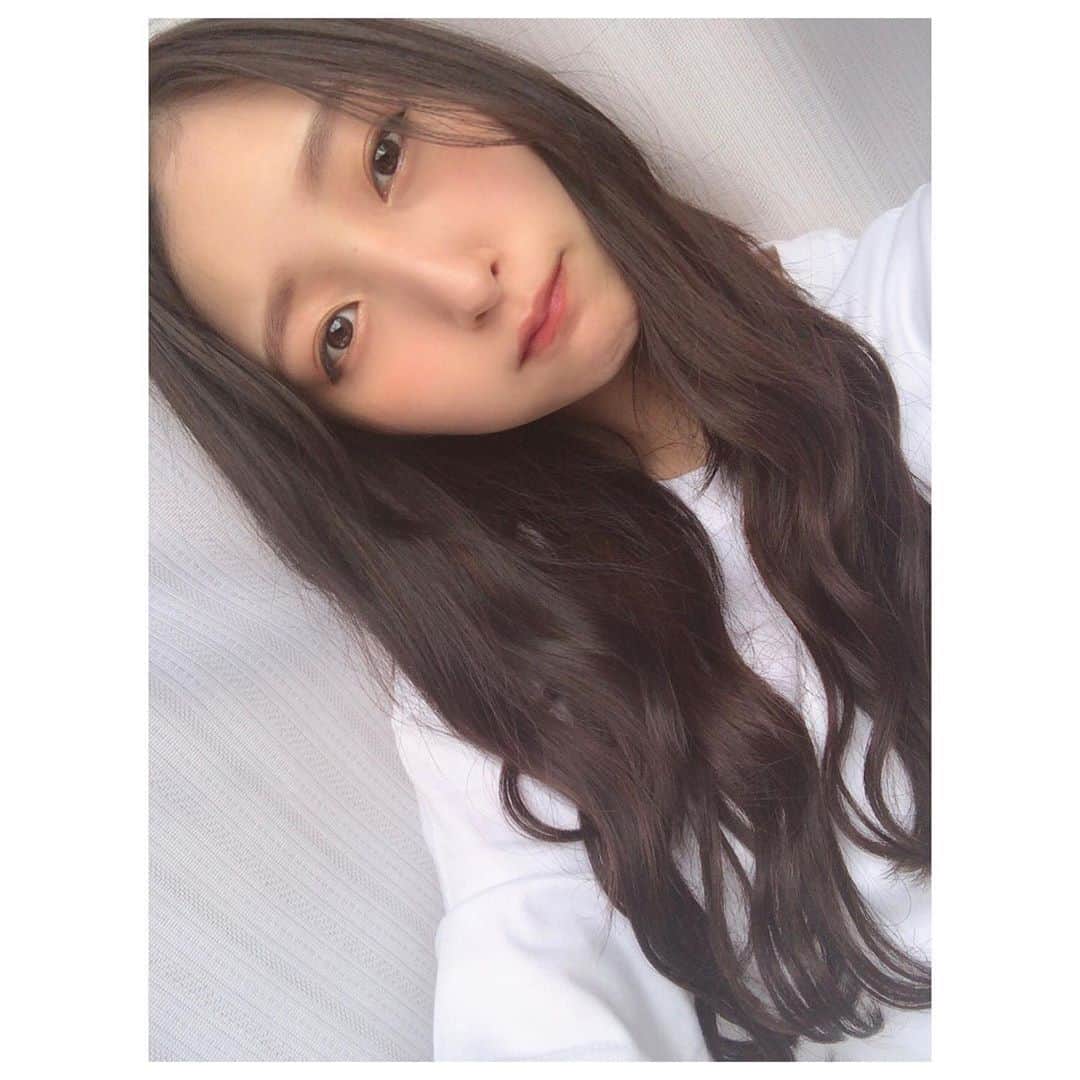 葉月さんのインスタグラム写真 - (葉月Instagram)「髪の毛のばしてみました🤭💕」6月30日 17時21分 - hazu1121
