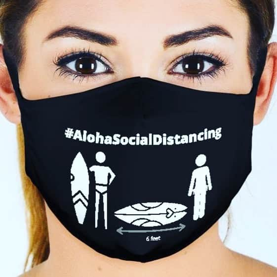 Hundred Dreamsのインスタグラム：「アロハソーシャルディスタンスのマスクです。 6フィート離れてくださいね〜  ALOHA GIRL STYLE #AlohaSocialDistancing Series #hawaii #hawaiibusiness #ハワイ#起業家 #ハワイ起業家 #海外起業 #hawaiimarketing #hawaiisns #ハワイビジネス #ハワイマーケティング #mup #デジタルマーケティング #マーケティング #マスク #mask #alohagirlstyle #ハワイ好き芸能人 #ハワイ好きな人と繋がりたい #ハワイ在住」