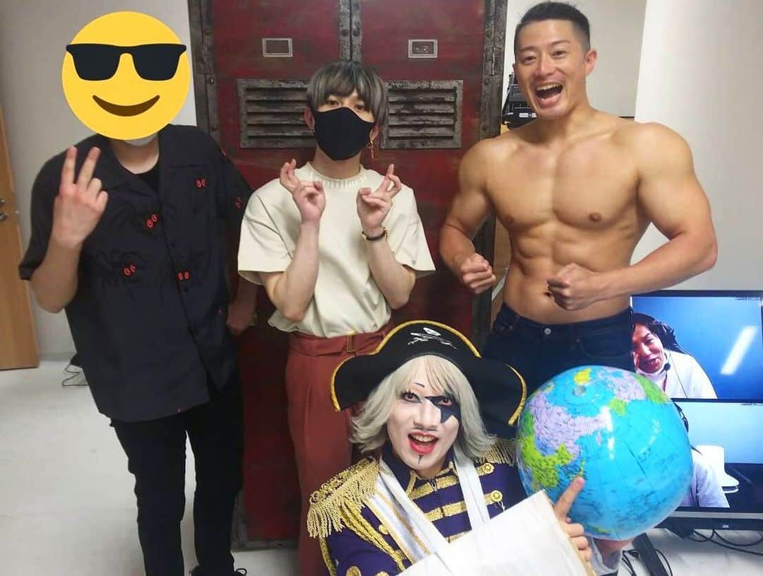 コアラ小嵐のインスタグラム：「BPFプレゼンツ、デッドバイデイライト好きタレントサバイバーvs凄腕配信者キラー！オープンレックでアーカイブ見れるので奇跡的なラスト是非見てください😊めちゃくそ楽しかった！！  #DbD #BPF #OPENREC #デビキン」