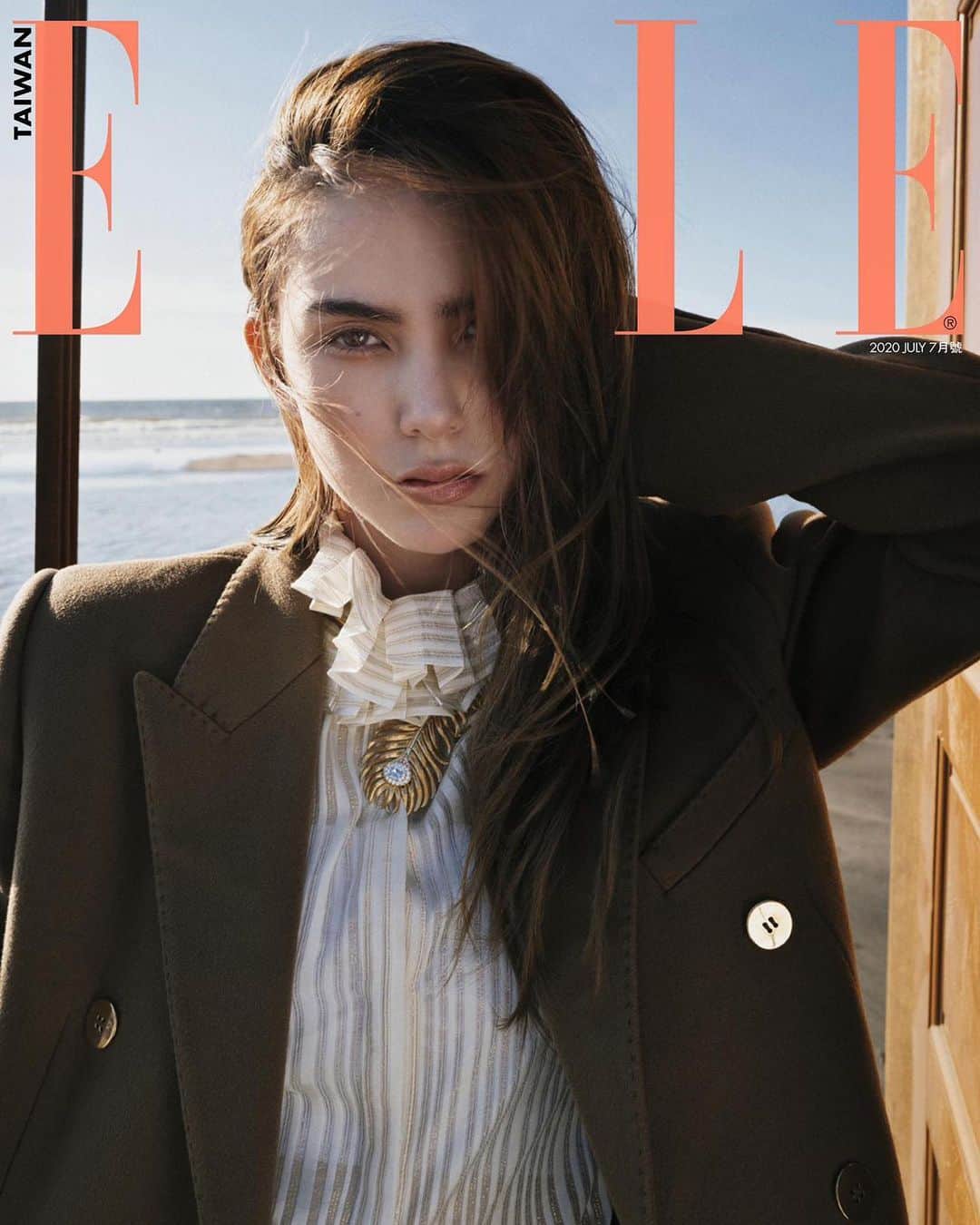 ハンナ・クインリヴァンのインスタグラム：「Check me out on ELLE July 💜 @elletaiwan」
