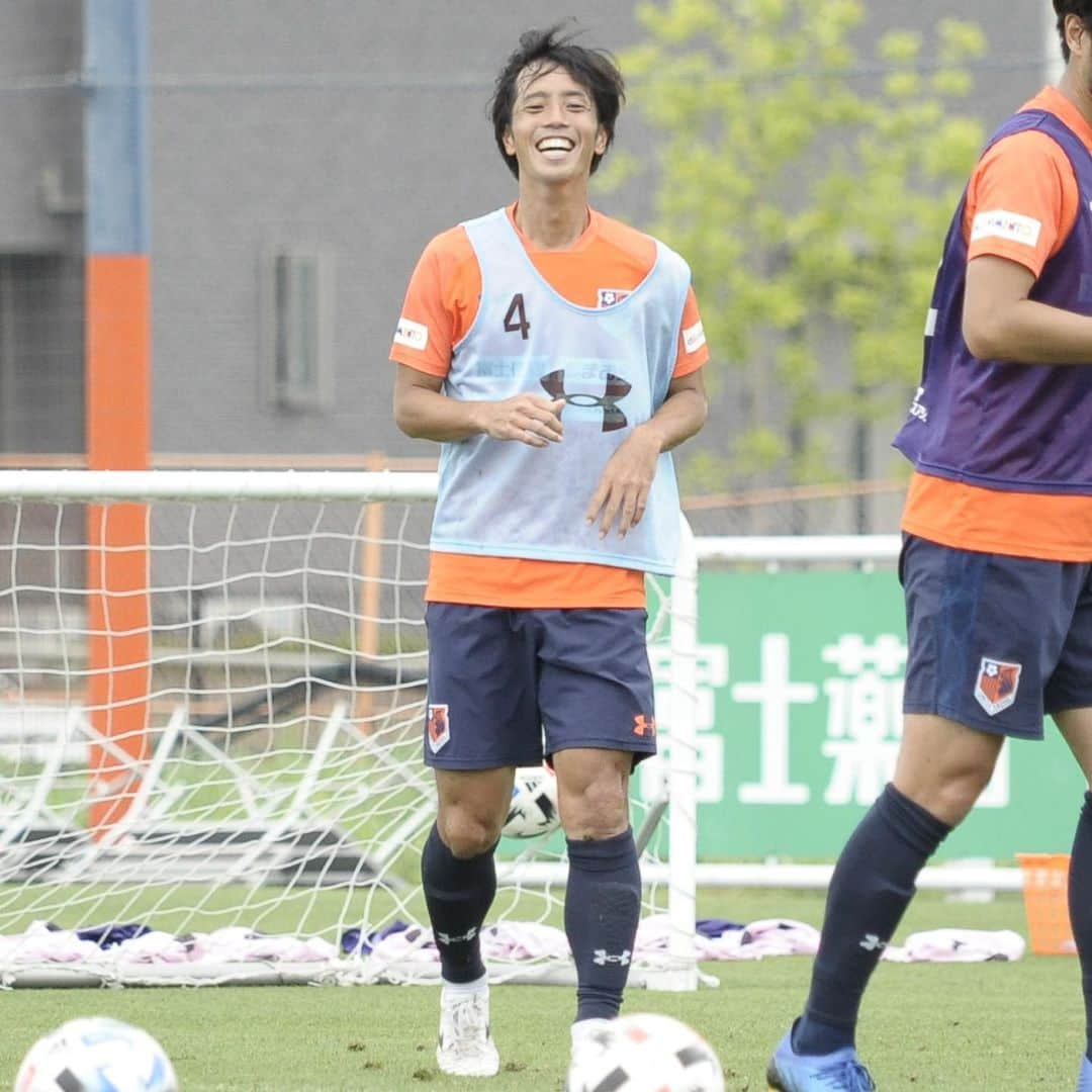 大宮アルディージャさんのインスタグラム写真 - (大宮アルディージャInstagram)「群馬戦に向けトレーニングを再開⚽️🔥 リモートマッチとなりますが、今季初のホームでのリーグ戦まであと4日👍 #大宮アルディージャ #ardija #Jリーグ #WINWIN  #24西村 #40クリャイッチ #28富山  #39嶋田 #11侃志 #5俊輝 #41小野 #4マクシメンコ #14貴司 #9俊介」6月30日 18時06分 - omiya.ardija