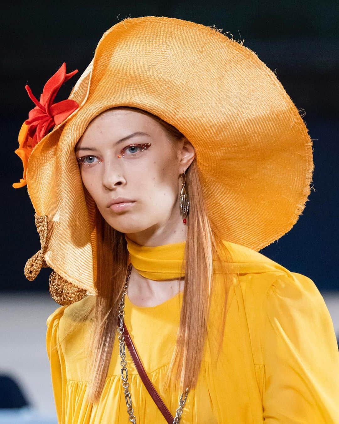 Vogue Italiaさんのインスタグラム写真 - (Vogue ItaliaInstagram)「From @Dior and @Celine to @Jacquemus and @MarcJacobs, all you need this summer is a straw hat to define and complete your look. Discover the most interesting ones at the link in bio, all selected by @OlivaSelene.」6月30日 18時13分 - vogueitalia