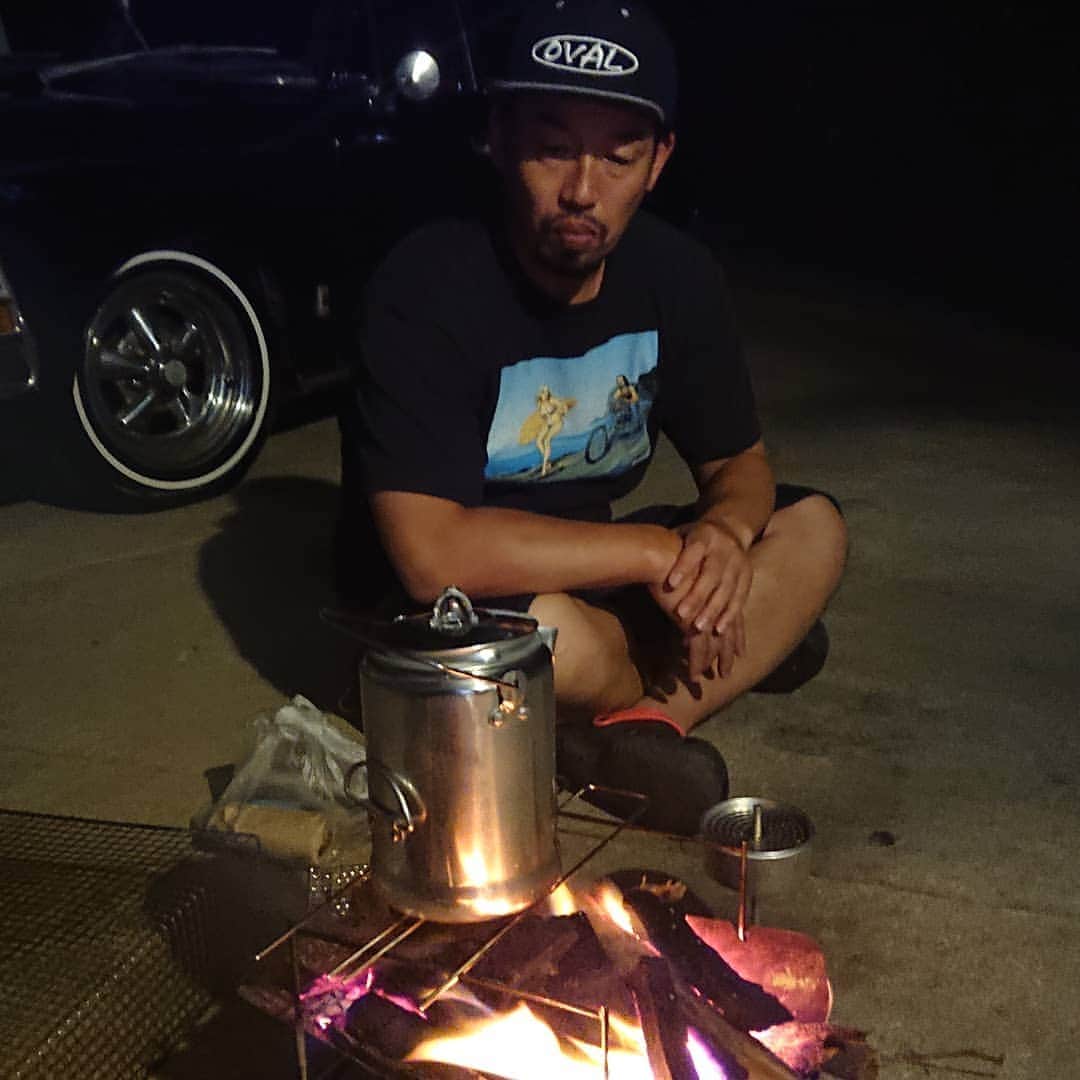 武蔵のインスタグラム：「良い焚き火の夜でした🔥  #武蔵 #焚き火」
