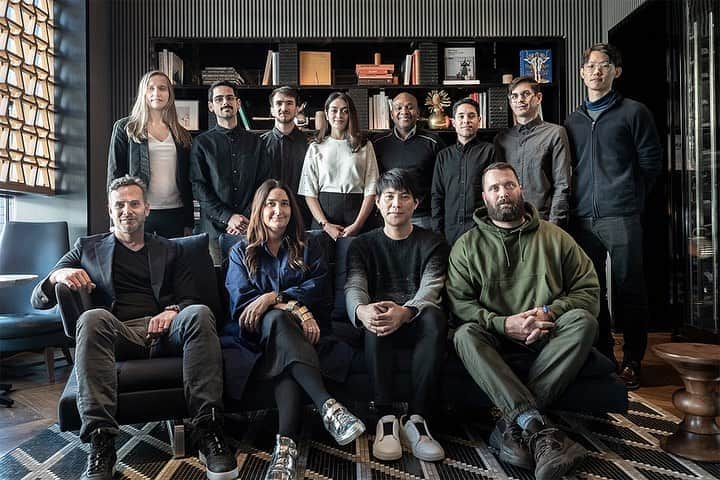のインスタグラム：「【グランプリ発表日を決定】 LEXUS DESIGN AWARD 2020のグランプリ審査会をオンライン形式で実施し、9月1日(火)にグランプリを発表することを決定しました。  2,042点もの応募の中から選出された6作品の入賞者は、数か月にもわたり磨き上げ、ひたすらに追求してきた作品とそのアイデアをプレゼンテーションします。 (掲載写真は全て2020年1月撮影)  詳しくはLexus.jpをご覧ください。  ＃Lexus #Lexusjapan #Lexusjp #ExperienceAmazing #LexusDesignAward #design #art #レクサス #デザイン #アート」