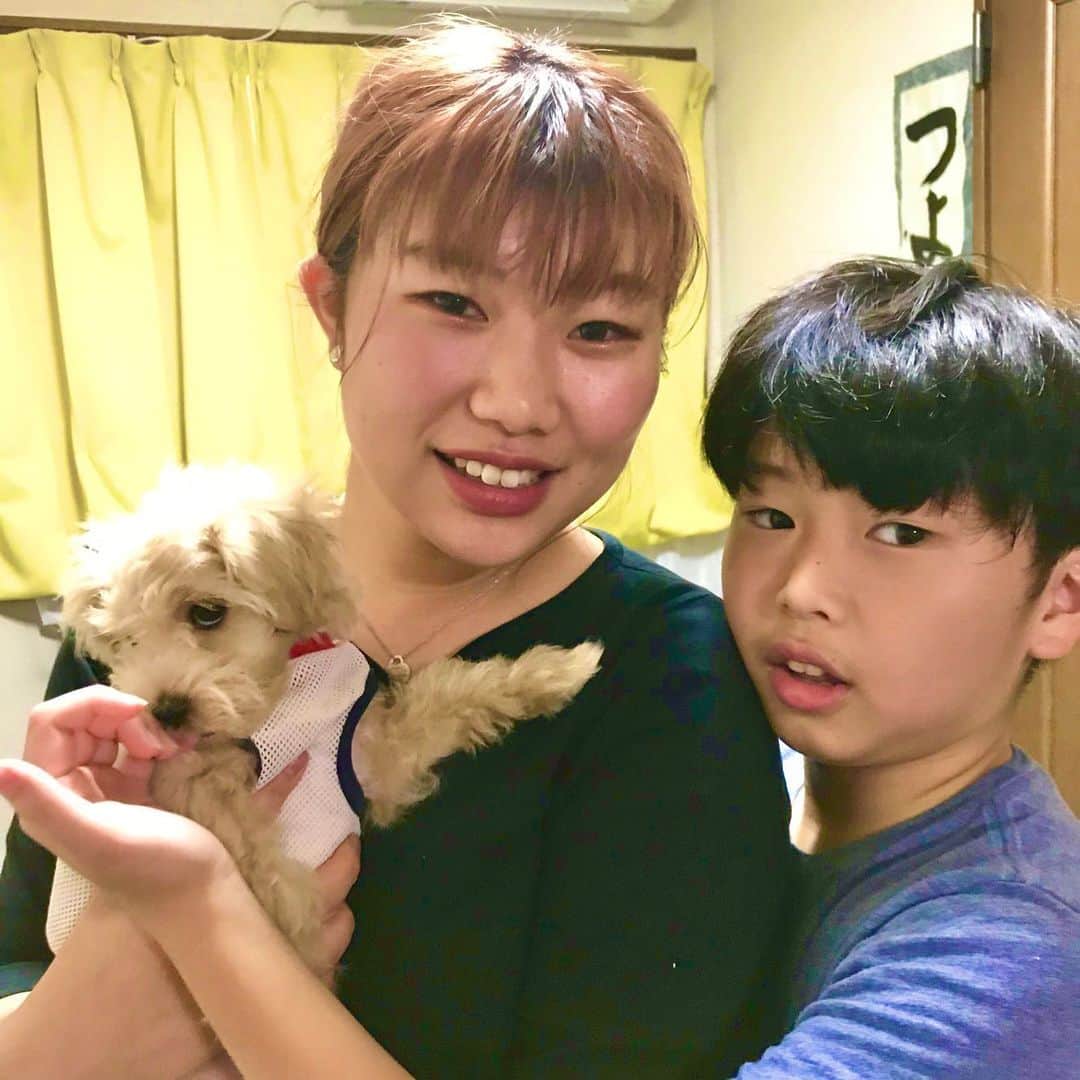 中村貴咲のインスタグラム：「How cute😭❤️ めっちゃキキかわいない？ #キキ全然うつってへん #もはや自分メインやん #わるいな」
