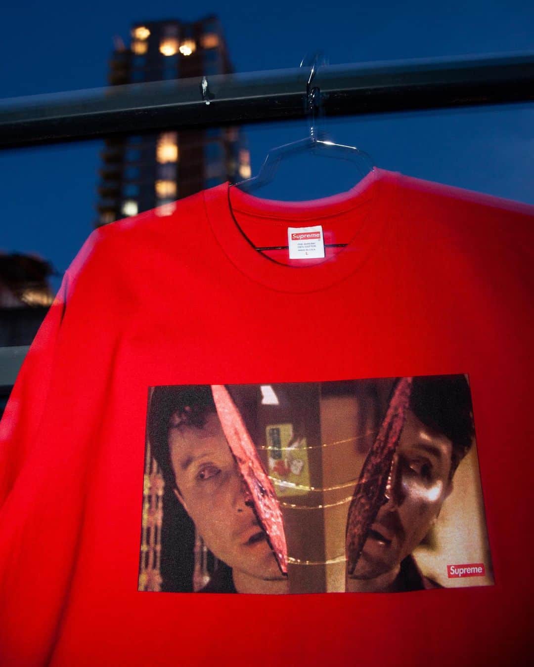 HYPEBEASTさんのインスタグラム写真 - (HYPEBEASTInstagram)「@hypebeaststyle: @supremenewyork has unveiled a slew of new graphic t-shirts for Spring/Summer 2020, two of which feature original artwork from Takashi Miike’s 2001 film ‘Ichi The Killer.’ Look for it all to arrive at Supreme's website on July 2, while Japan will see a release on July 4.  ⁠⠀ Photo: Supreme」6月30日 19時30分 - hypebeast