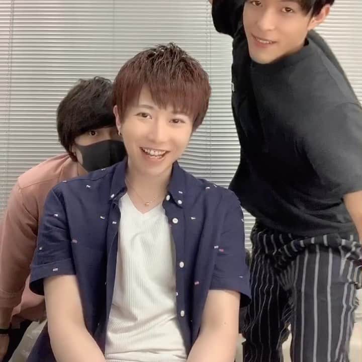 高橋ふみやのインスタグラム：「本日の #aupayマーケット さん ご視聴ありがとうございました！！  コメント沢山ありがとう☆ アーカイブもお楽しみに！！ 来月もよろしくお願い致します👍」