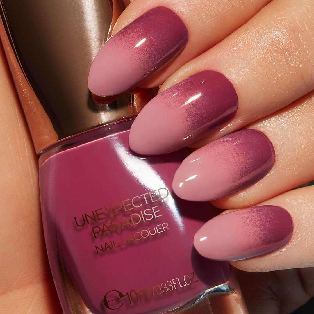 KIKO MILANOさんのインスタグラム写真 - (KIKO MILANOInstagram)「Ombré obsession! 💅 #KIKOUnexpectedParadise Nail Lacquer 01-03」6月30日 20時45分 - kikomilano