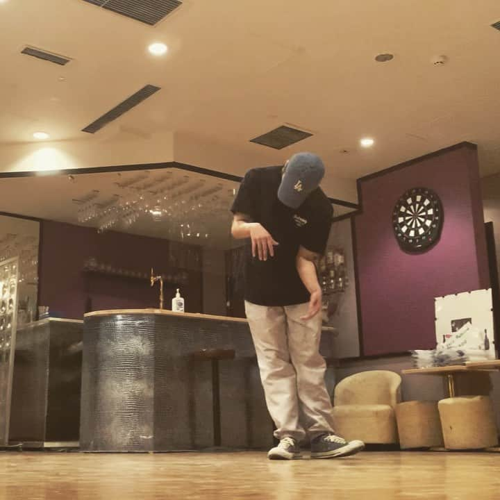 丞威のインスタグラム：「試行錯誤 LET LOOSE  音に身を任せて  #dance #music #freestyle #tokyo #freedom #letgo #fun #happy #thoughts #goodvibesonly #subciety #2020 #丞威 #joeytee」