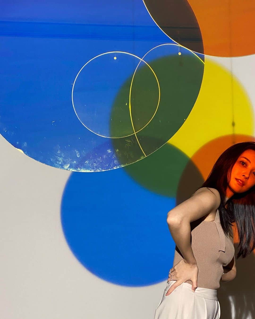 大石絵理のインスタグラム：「olafur eliasson's world🖤」