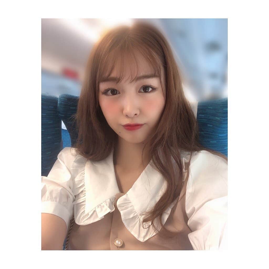 相田瑠菜のインスタグラム：「7月さん、こんにちは☀️💕✨ 稽古始まるその日まで のんびり過ごせるかな🥺💭❤  本日18時より 8月の舞台「デスの音」 チケット発売日です❤*° プロフのURL確認 宜しくお願い致します(*´`)  #goodmorning #love #happy #smile  #travel #japanesegirl #tokyo #osaka #kyotojapan #cafe #likeforlikes #followｍe  #like4likes #followforfollowback #actress」