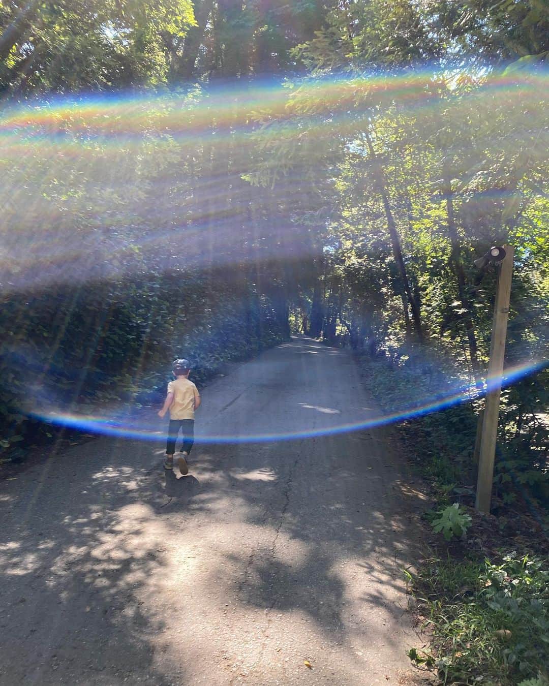 マンディクーンのインスタグラム：「Running Up That Hill」