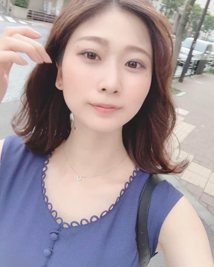 塩野響子のインスタグラム：「Good Morning😘 今日から７月！2020年下半期スタート ⠀ この半年、アイドル活動を再開することができなくてみんなとの約束も全然果たせず、悔しいし申し訳ない気持ちです。 でもその分、きっと未来に繋がるであろう新しい素敵な出会いがこの半年でたっくさんありました！ なのできっと今後の私の人生の為の大事な準備期間だったんだと思う。そう思えるっ！！ ⠀ 秋くらいからはライブも再開できるって思ってるし、上半期に消化不良だった分まで全力で アイドルしていきたいっ😎💥 ⠀  応援してくださいではなくて、応援したいって思われるような人になりたいし、見てておもしろいなあ〜って自然と期待しちゃうような、そんな人になれるようにこれからも楽しく頑張ります！ ⠀ 早くみんなに会いたいなぁ、、。😢❤️ ⠀ みんな、2020年下半期もよろしくやでぇd(´∀｀*) ⠀ ⠀ ⠀  #japaneseidol #japanesegirls #idol #followme #アイドル #黒髪 #ワンレン #地下アイドル #日本人 #ナチュラルメイク #レイヤーカット #イエベ #夏服 #셀카 #아이돌 #머리 #일본 #사복」