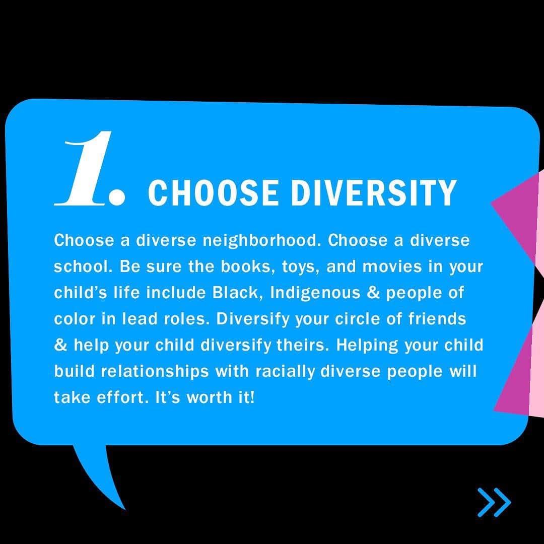 Old Navyさんのインスタグラム写真 - (Old NavyInstagram)「how do we create a better future for future generations? one of the most powerful ways we can teach our kids to be thoughtful & brave about race is to learn alongside them. @embracerace has 4 tips to get you started (hit the link in bio for more) . what are some of the questions your kiddos are asking you about race & racism?」7月1日 8時15分 - oldnavy