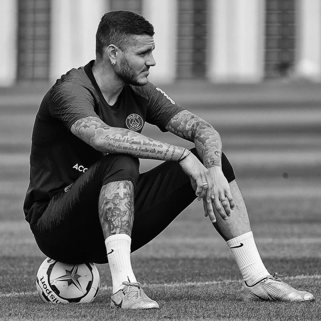 マウロ・イカルディさんのインスタグラム写真 - (マウロ・イカルディInstagram)「⚽️❤️💙 @psg」6月30日 23時40分 - mauroicardi