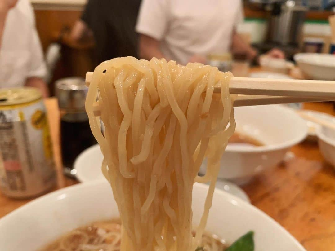 SUSURUさんのインスタグラム写真 - (SUSURUInstagram)「香湯ラーメン ちょろり 恵比寿店 ラーメン シメのラーメンやっちゃう系男子。 明日の朝7:15〜日テレ系列『ZIP!』出演します！ ぜひご覧ください👀 #susuru_tv #プライベート #香湯ラーメン #ちょろり #かおたんラーメン #恵比寿 #東京 #シメのラーメン #〆  #ラーメン #らーめん #ramen #ラーメン部 #ramennoodles #毎日ラーメン生活 #麺スタグラム #japaneseramen #japanramen #foodstagram #foodie #noodles #instanoodle #instaramen #instafood #susururecommended #恵比寿ラーメン #〆のラーメン #東京ラーメン」6月30日 23時59分 - susuru_tv