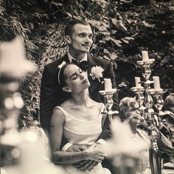 Bedroom diaryのインスタグラム：「Anniversary congratulations are in order for Zoë Kravitz and Karl Glusman, who tied the knot one year ago. Link in bio for the deets on their wedding day. 📷 @markseliger」