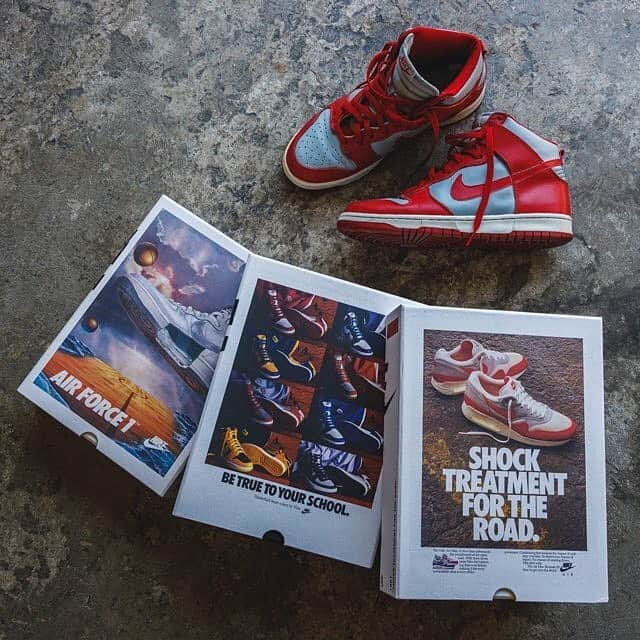 HYPEBEASTさんのインスタグラム写真 - (HYPEBEASTInstagram)「#hypeAF: @nike has released a series of limited edition vintage ad puzzle packs. The puzzles feature Nike advertisements from the 1970s and 1980s. Some of the designs include the 1986 “Be True To Your School” campaign to the 1986 “On Your Feet or in Your Face.” ad. The puzzles will be exclusively raffled off at retailers like @rsvpgallery, @baitme, and more. Click the link for more info.⁠⠀ Photo: @thedarksideinitiative」7月1日 2時16分 - hypebeast