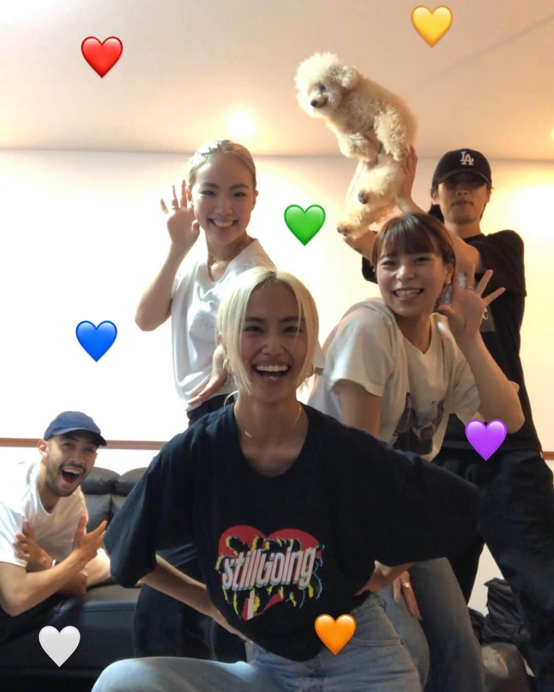 mao mitsuiのインスタグラム：「NiziU💖Family version→💖💖」