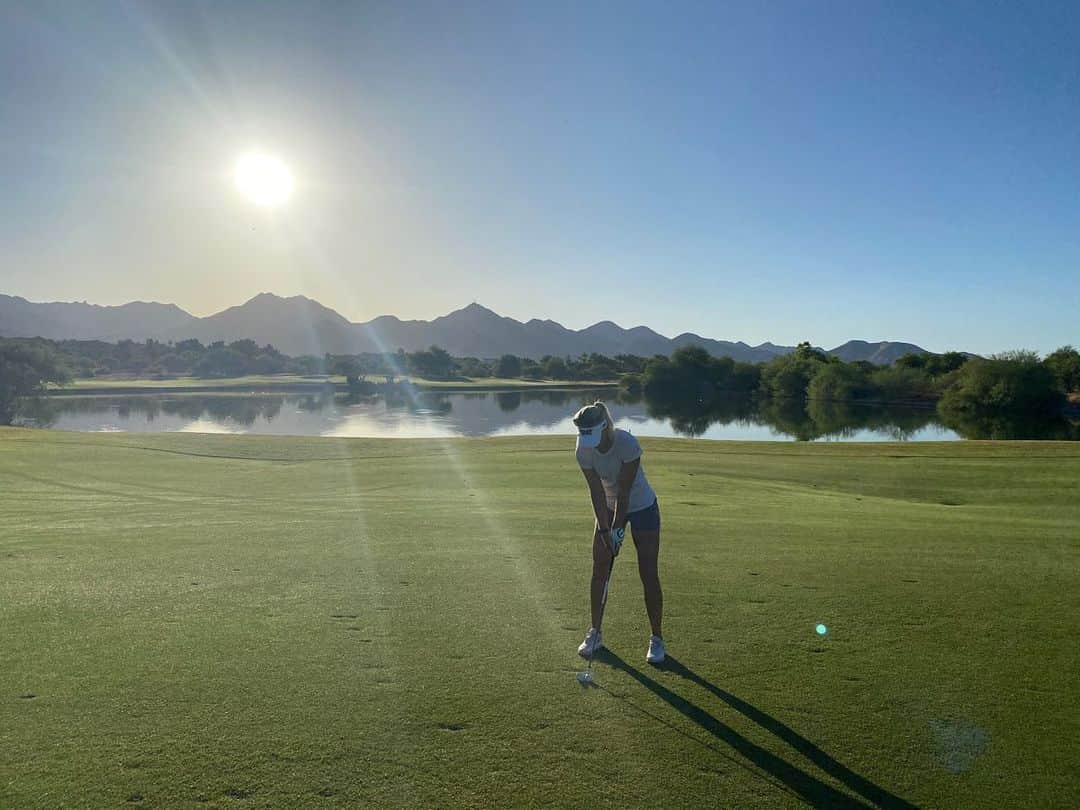 アンナ・ノルドクビストさんのインスタグラム写真 - (アンナ・ノルドクビストInstagram)「Another day in paradise 🌵 First time playing @tpcscottsdale Champions course, thanks for the company ... and the once again impressive shortgame clinic @shortgamechef 😊」7月1日 3時09分 - a_nordqvist