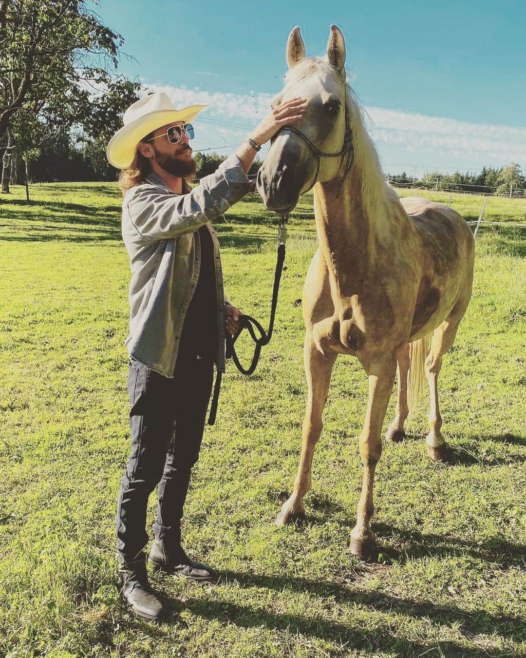 Bastian Bakerさんのインスタグラム写真 - (Bastian BakerInstagram)「What a great afternoon 🤠🙌🙏🏽」7月1日 3時23分 - bastianbaker