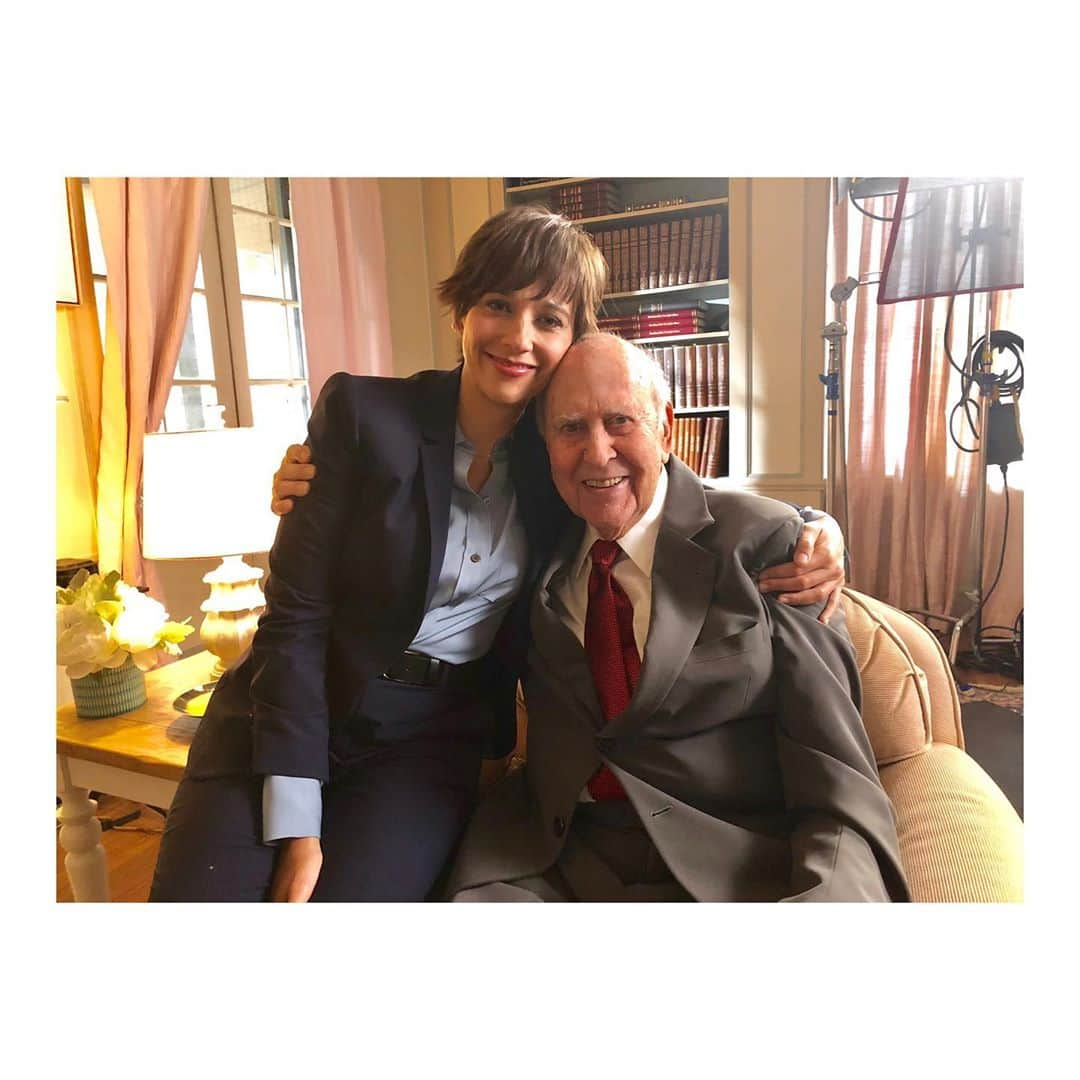 ラシダ・ジョーンズさんのインスタグラム写真 - (ラシダ・ジョーンズInstagram)「There will never be another like you, Carl Reiner. You will be missed but never forgotten.」7月1日 4時24分 - rashidajones