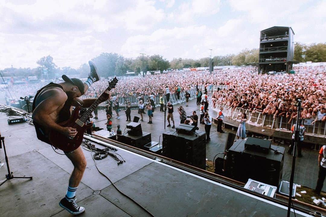 Don Brocoさんのインスタグラム写真 - (Don BrocoInstagram)「1 whole year ago today @communityldn 😎 we miss u guys!!! 📷 @thomaslislebrooker」7月1日 4時32分 - donbroco