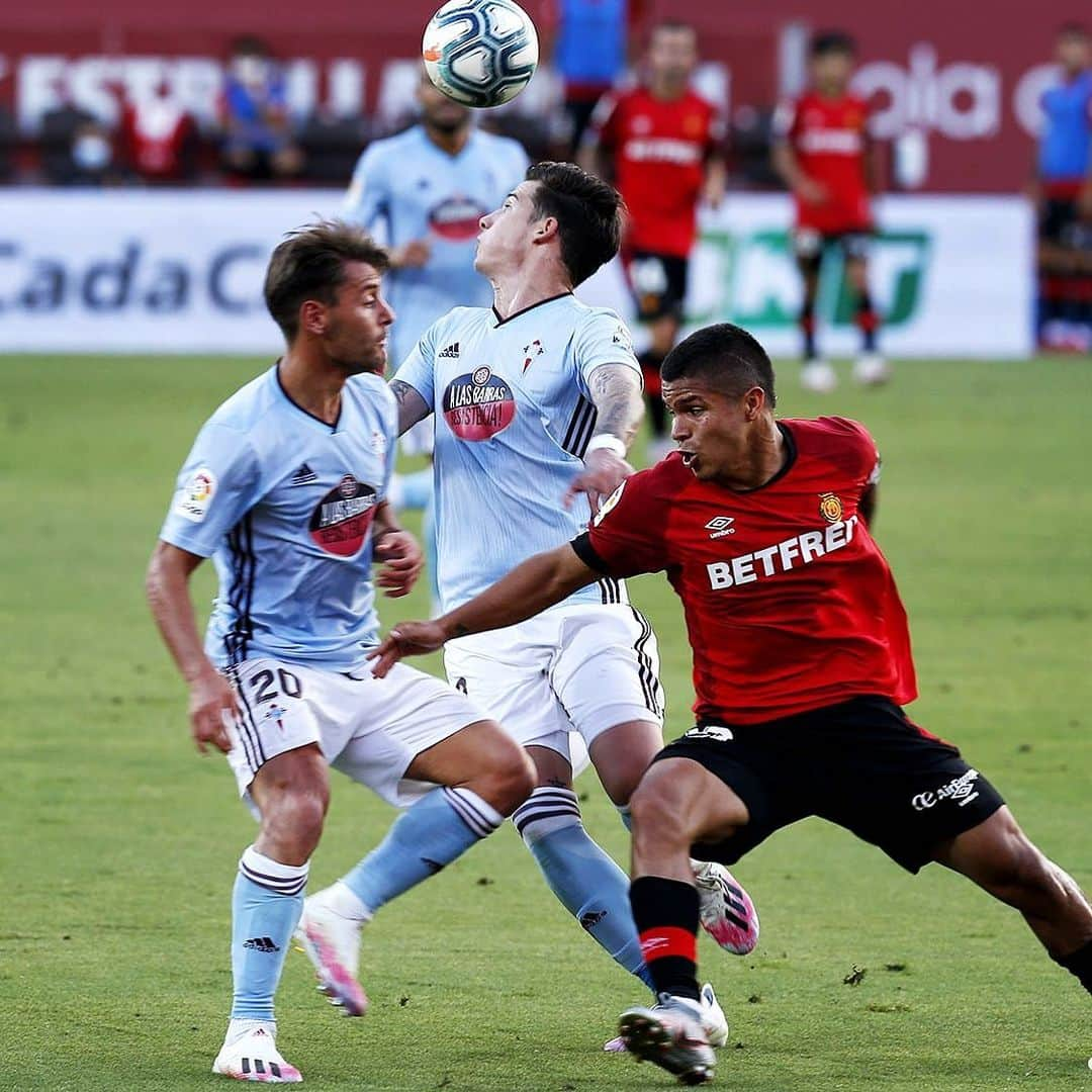 セルタ・デ・ビーゴさんのインスタグラム写真 - (セルタ・デ・ビーゴInstagram)「FINAL 🏁 FULL TIME . MLL 5-1 CEL . 📷 @laliga . #CandoHaiPaixón #RCDMallorcaCelta」7月1日 4時38分 - rccelta