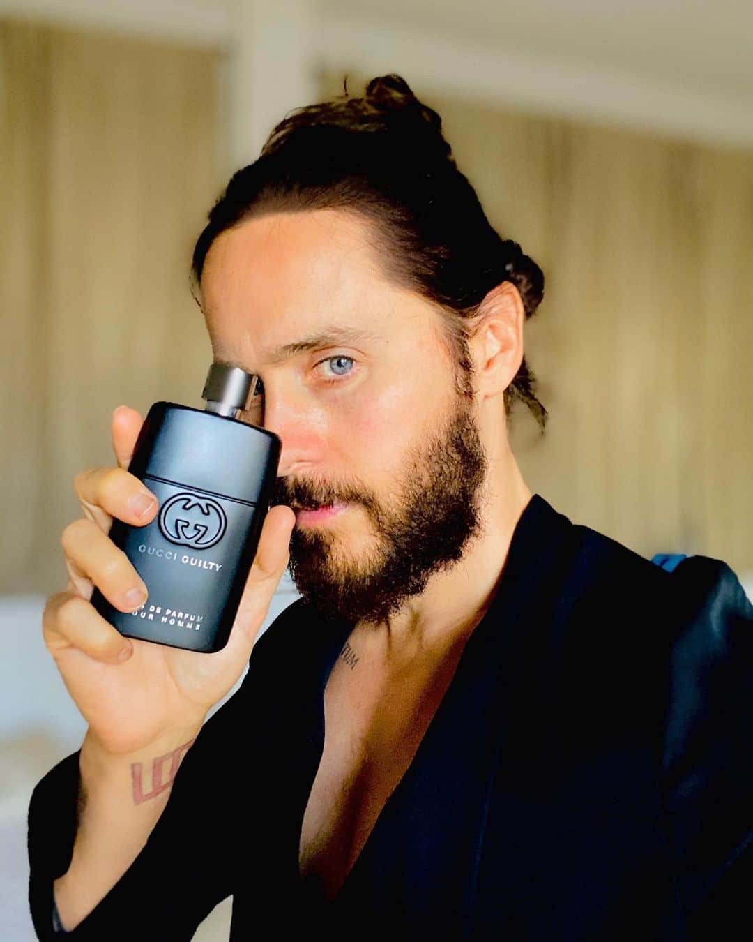 ジャレッド・レトさんのインスタグラム写真 - (ジャレッド・レトInstagram)「#ForeverGuilty @GucciBeauty 🖤」7月1日 5時20分 - jaredleto