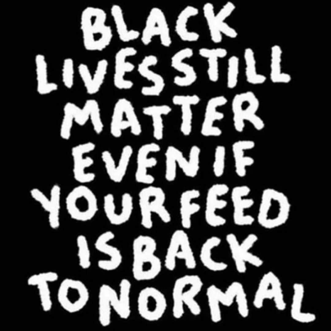 デミ・ロヴァートさんのインスタグラム写真 - (デミ・ロヴァートInstagram)「Instagram may look like its back to “normal” (whatever that means) but guess what? Black 👏🏼 lives 👏🏼 STILL 👏🏼 matter👏🏼 So don’t let all this progress go to waste.. let’s keep up the momentum 🖤🖤🖤」7月1日 5時55分 - ddlovato