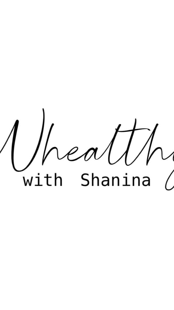 シャニーナ・シャイクのインスタグラム：「“Practice what you preach”. Taking pointers from WELLNESS WEDNESDAYS and putting them into practice.  New series every Tuesday🙏🏽」