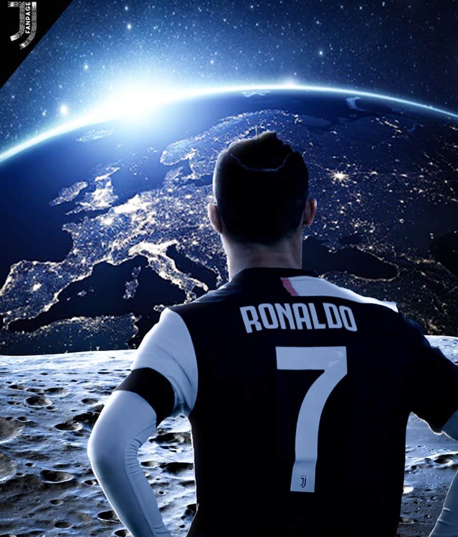ポール・ポグバさんのインスタグラム写真 - (ポール・ポグバInstagram)「WHAT. A. GOAL. by @cristiano 👽  #GenoaJuve #CR7 #Ronaldo」7月1日 6時39分 - juvefanpage